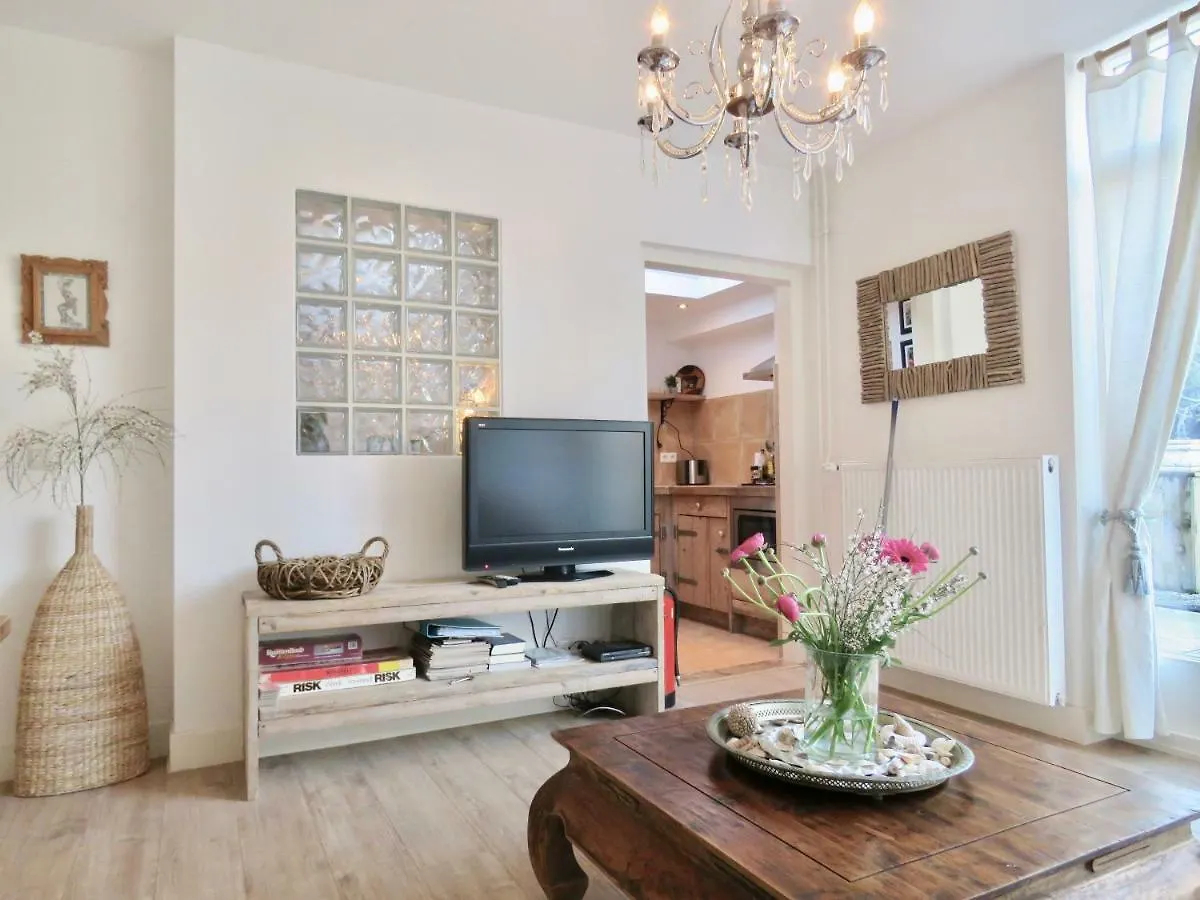 Casa Duna Oceans Terrace And Ocean Spray Garden Close To The Beach And City Centre Zandvoort Appartement